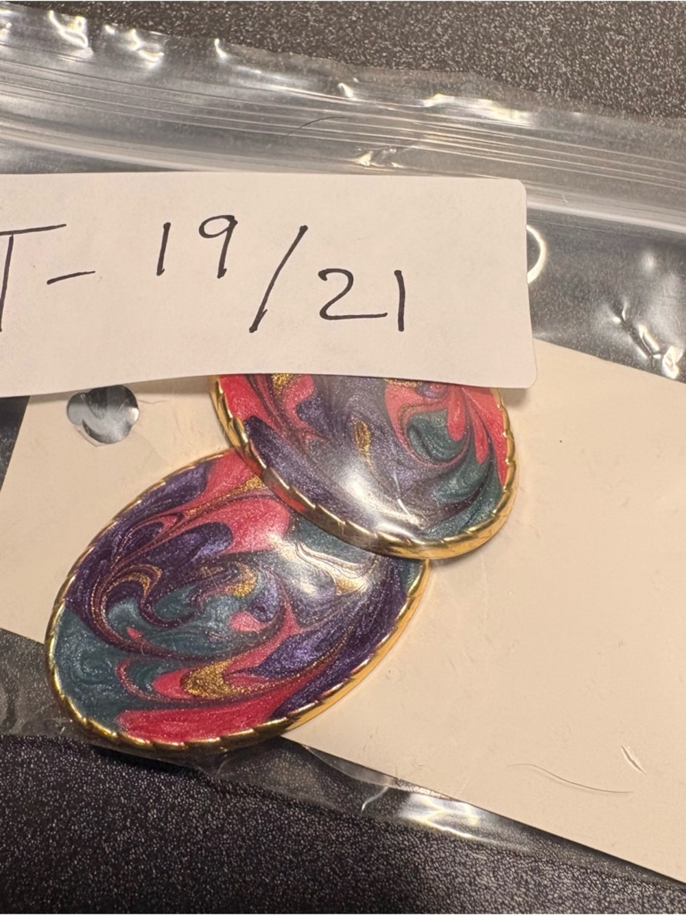 Multicolor Swirl Oval Statement clip on Earrings - Women Jewelry - Picture 7 of 8